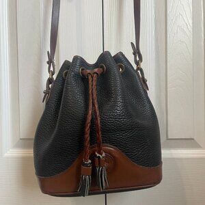 Vintage DOONEY & BOURKE Drawstring Teton Bucket Bag Black Pebbled Leather